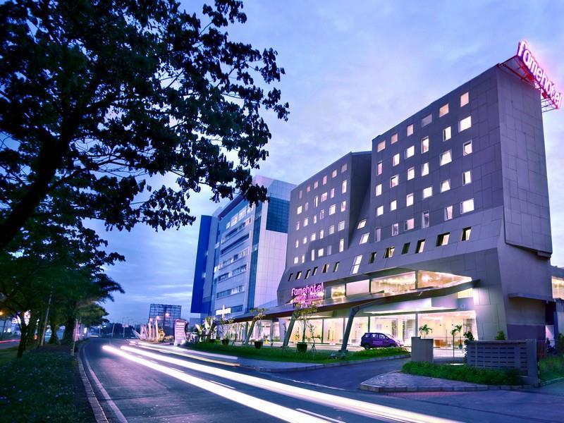 Fame Hotel Gading Serpong Tangerang Eksteriør bilde