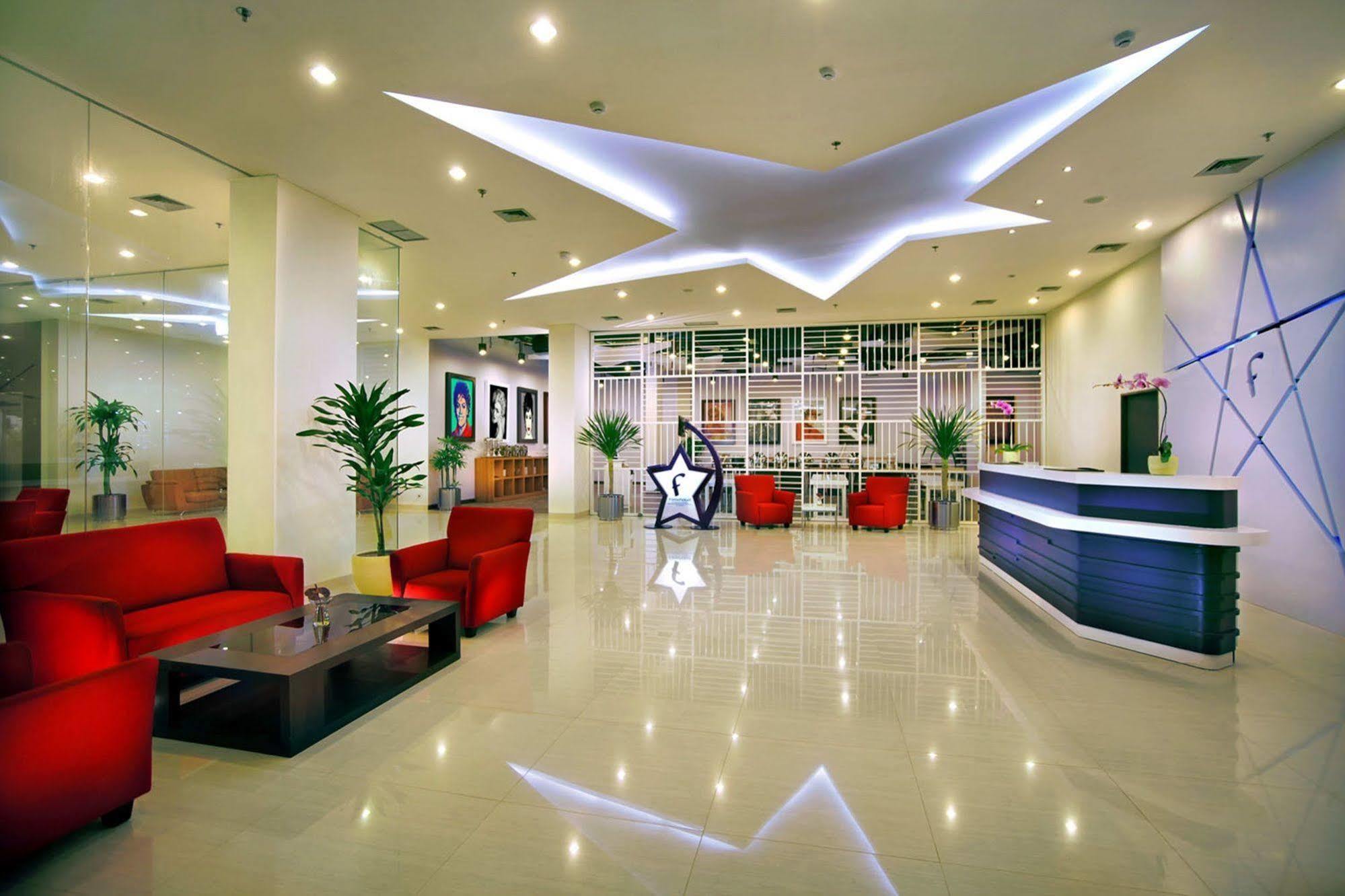 Fame Hotel Gading Serpong Tangerang Eksteriør bilde