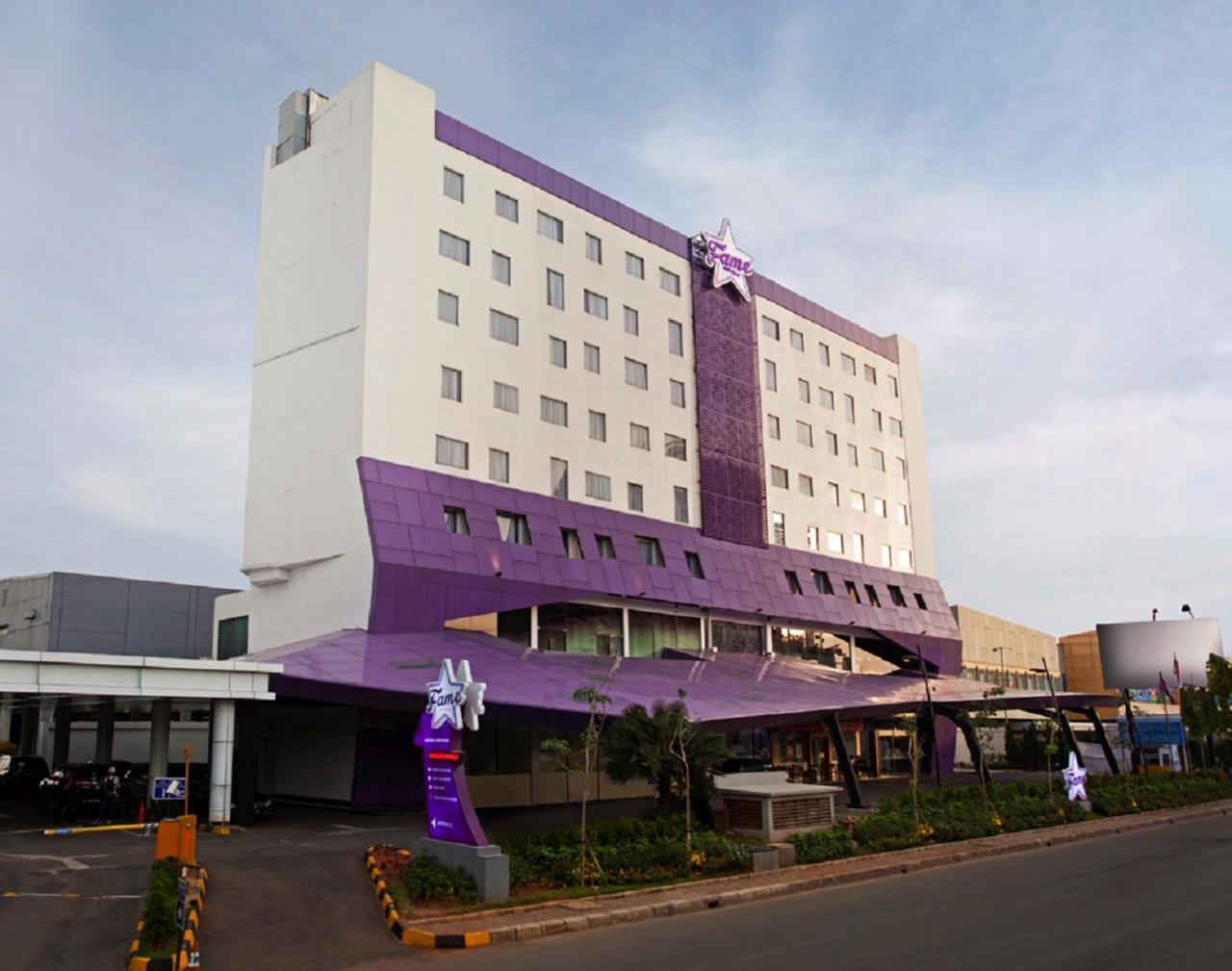 Fame Hotel Gading Serpong Tangerang Eksteriør bilde